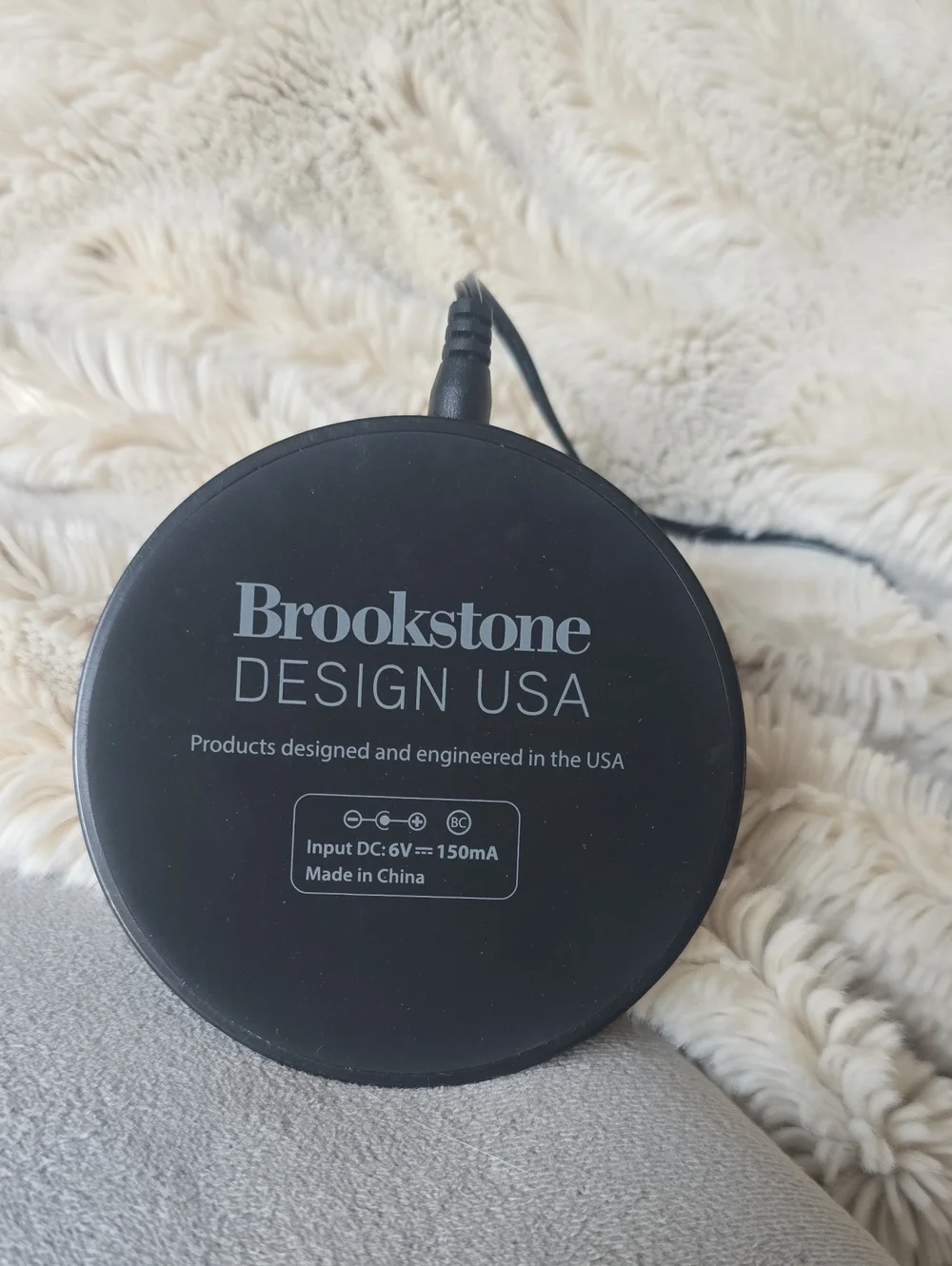 Brookstone Aperto the Amazing, Button-free, Magic Wine Bottle Opener